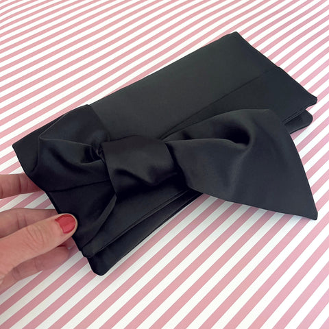 Black handbags